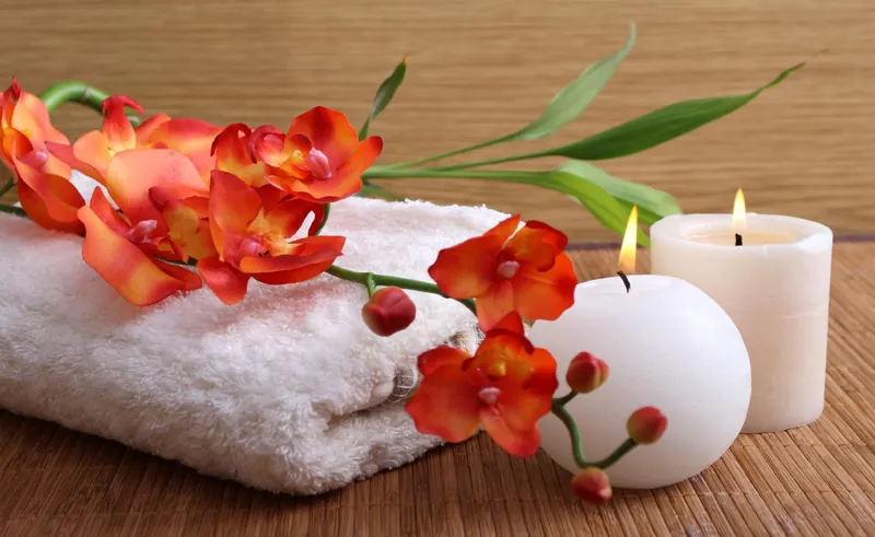 Spa towels, candles, and herbal essentials at DISHA Spa Patna